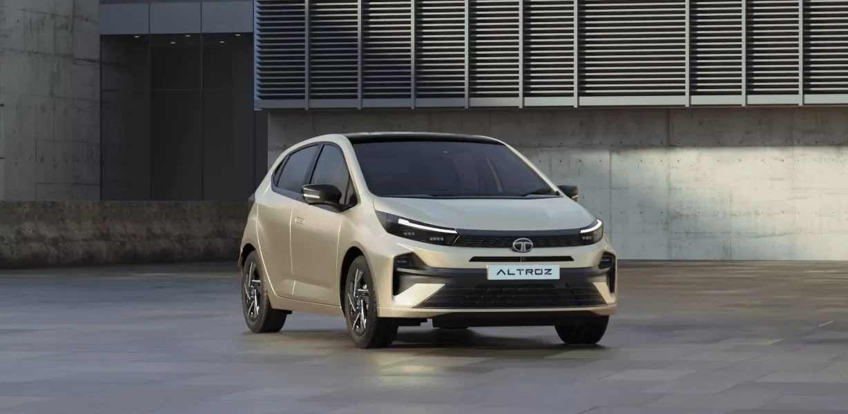 Tata Altroz Facelift: 10 कारण क्यों इसे खरीदें