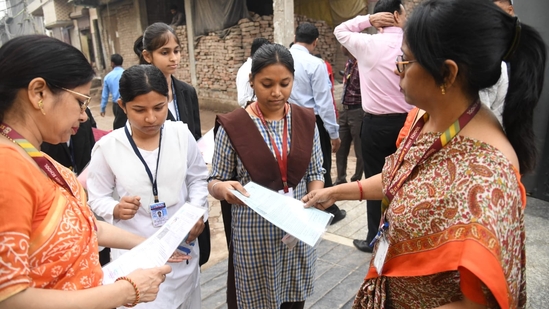CBSE 10वीं, 12वीं रिजल्ट 2025 लाइव अपडेट्स: ताज़ा जानकारी और परिणाम जांचने का तरीका